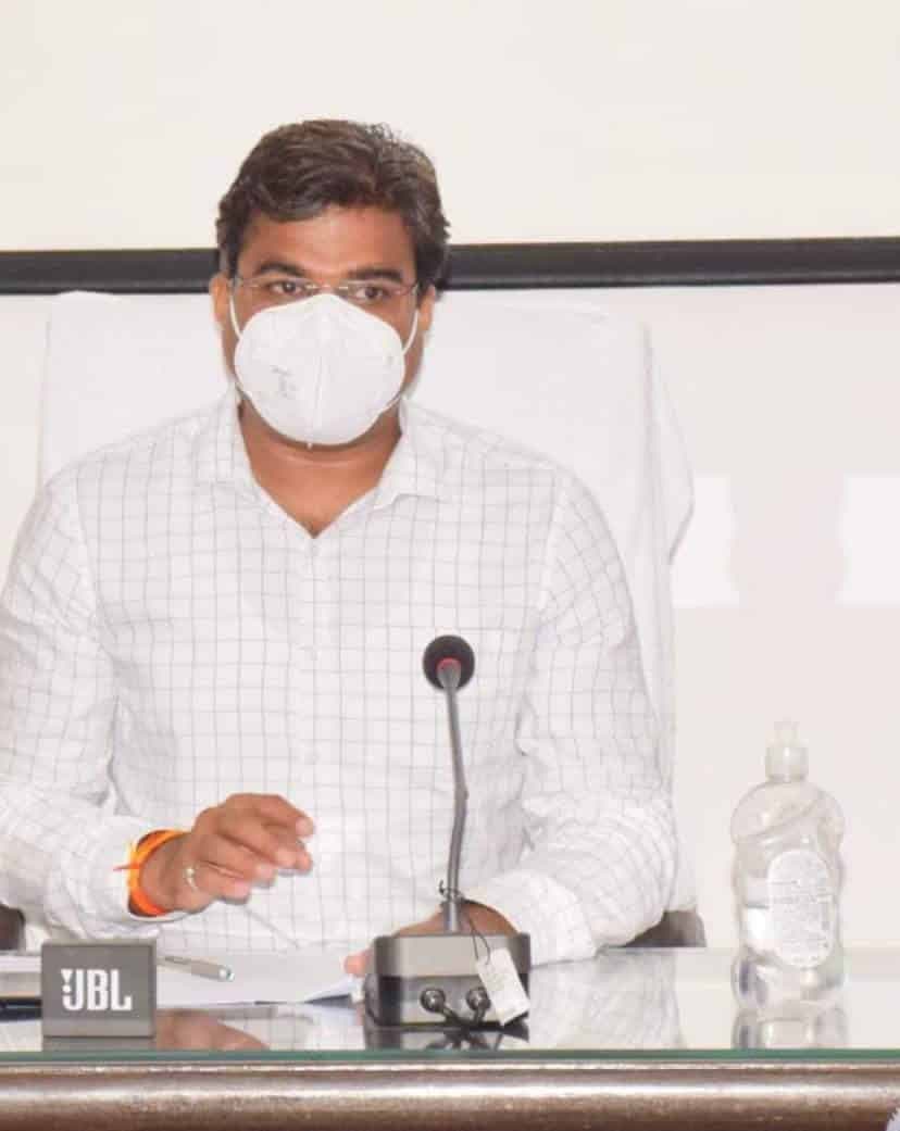 सिंगरौली कलेक्टर के निर्देश, कहा- कोविड की तीसरी लहर को रोकने हेतु तैयारियों को शीघ्र करे पूर्ण