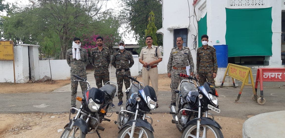 पुलिस ने पकड़ा बाइक चोर गिरोह, पूछताछ में बड़े खुलासे की संभावना