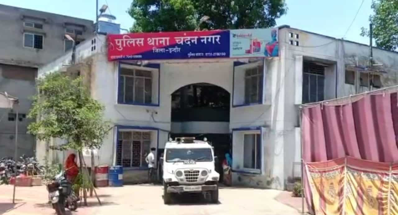 इंदौर में डबल मर्डर से मचा हड़कंप, दो पक्षों में हुआ था कब्जे को लेकर विवाद, जांच में जुटी पुलिस