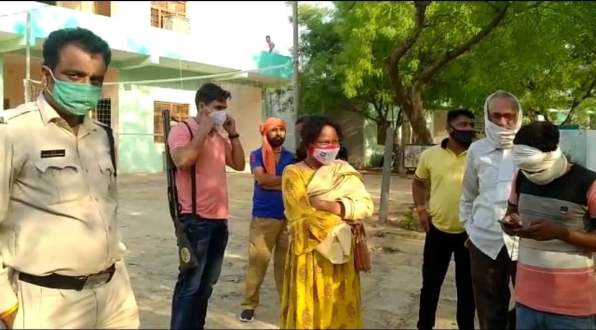BJP विधायक का सनसनीखेज आरोप, “रानी लक्ष्मीबाई नहीं हैं महिला अधिकारी”