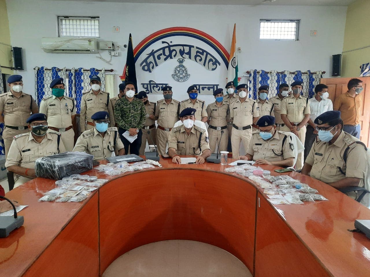 पन्ना पुलिस ने अंतरराज्यीय ठग गिरोह का किया पर्दाफाश, कई बड़े खुलासे होने की संभावना