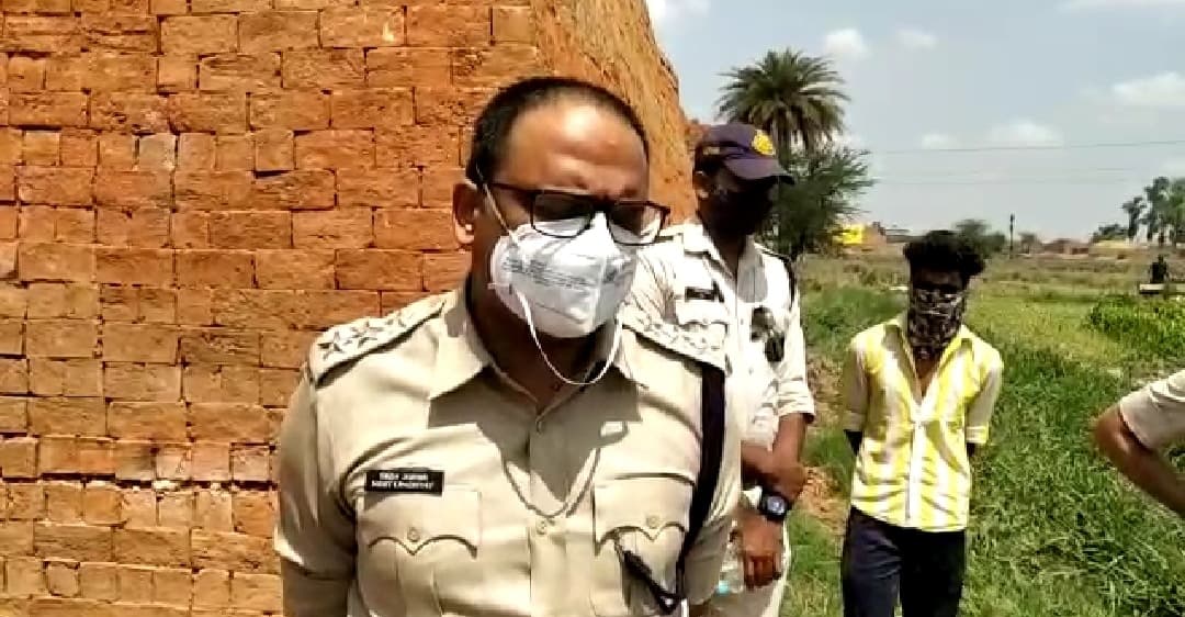 इंदौर में अनलॉक के बीच सामने आई अंधे कत्ल की वारदात, ईंट के भट्टे में मिली लाश, जांच में जुटी पुलिस