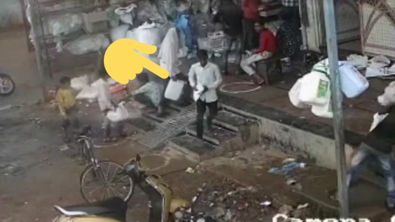 Shivpuri : फसल बेचकर आए किसान के ढाई लाख उड़ाए, सीसीटीवी में कैद हुआ नाबालिक चोर