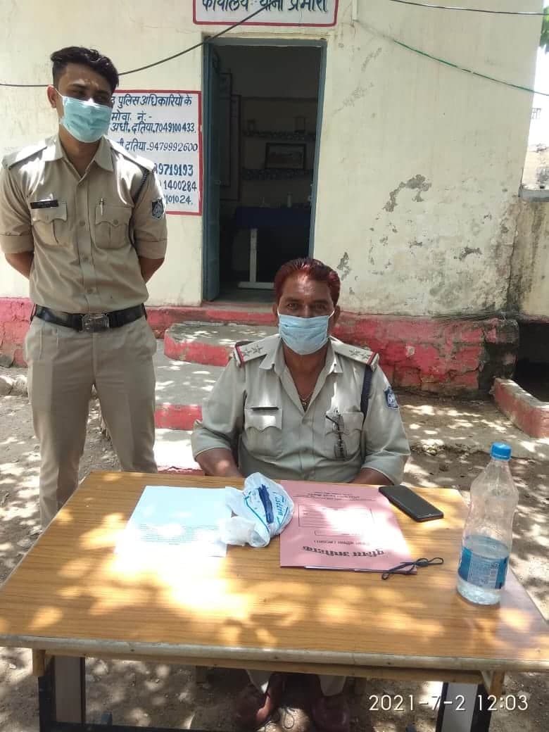 वारदात करने की नियत से घूम रहा था युवक, पुलिस ने कट्टा सहित किया गिरफ्तार