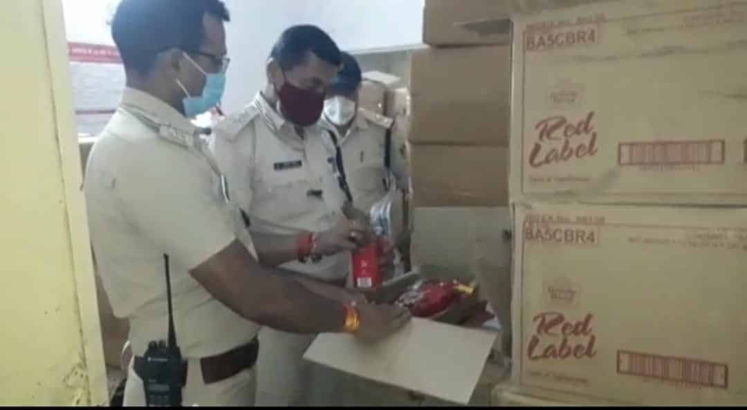 Jabalpur News : ब्रांडेड कंपनी के नाम पर नकली चायपत्ती बनाने वाले गिरफ्तार