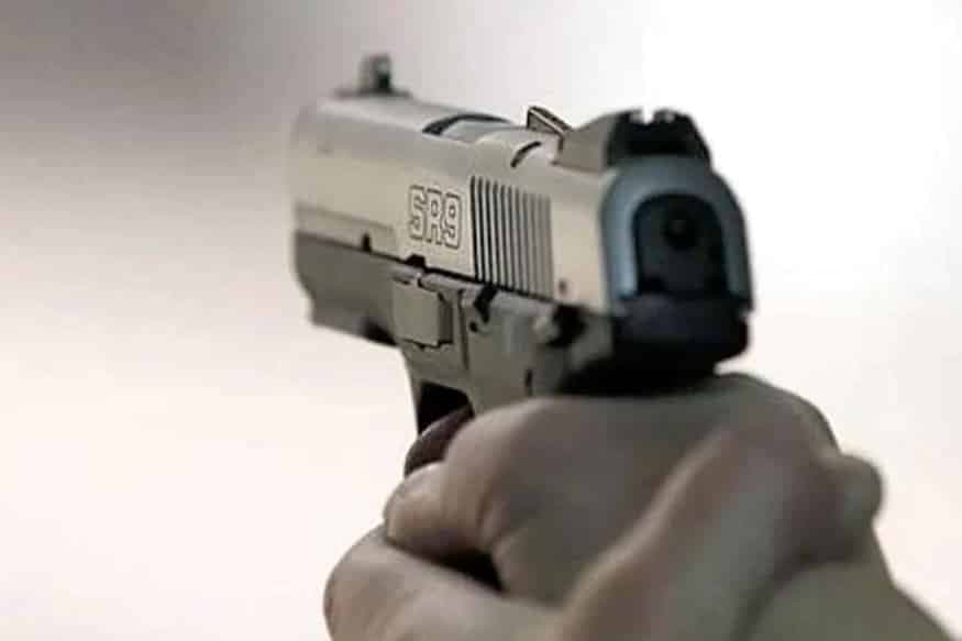 Morena: जमीन के विवाद को लेकर दो पक्षों में फायरिंग, 1 कि मौत, 1घायल