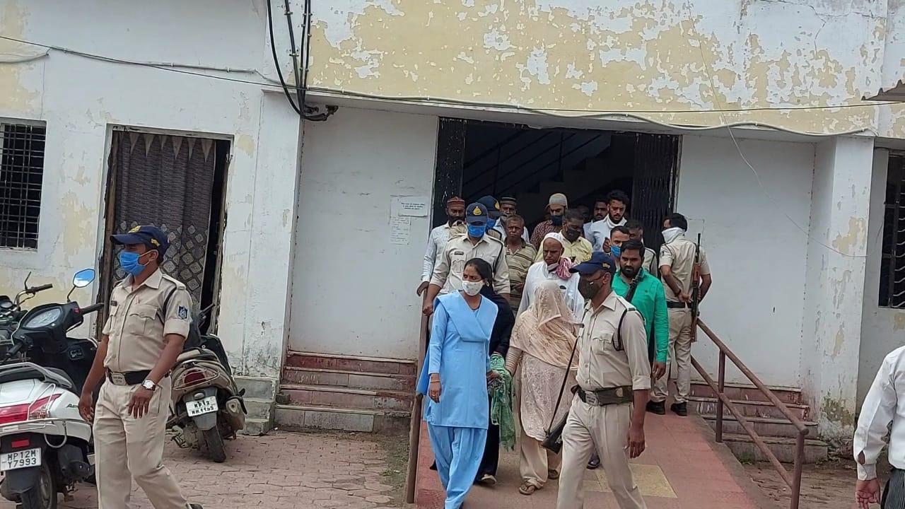 Khandwa : पत्नी को जिंदा जलाने वाले को मिली आजीवन कारावास की सजा