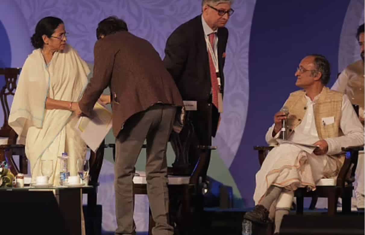 ममता को लगने वाला है बड़ा झटका! जल्द इस्तीफा दे सकते है वित्त मंत्री, अटकलें तेज