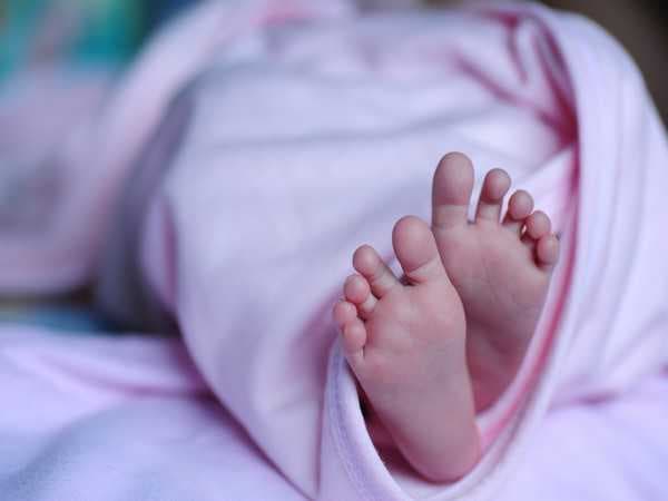 खंडवा: जीवन दाता बना मासूम की ज़िंदगी का सौदागर! नाबालिग का प्रसव कर डॉक्टरों ने ढाई लाख में बेचा नवजात