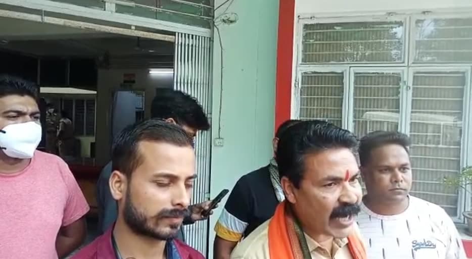 फिल्म “सत्यनारायण की कथा” को लेकर विवाद, संस्कृति बचाओ मंच ने की FIR दर्ज करने की मांग
