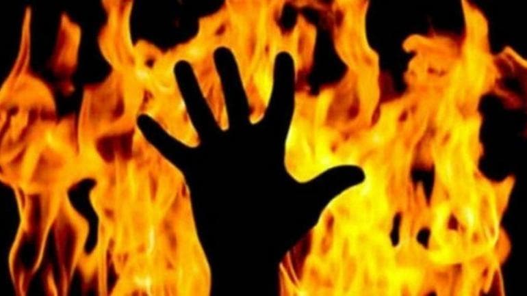 Betul : तांत्रिक ने दंपति को पेट्रोल डालकर जिंदा जलाया ! पति की मौत, यह है मामला
