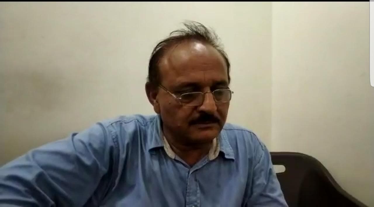 भोपाल नगर निगम अतिक्रमण अधिकारी पर महिला ने लगाये गंभीर आरोप, थाने पहुँची महिला