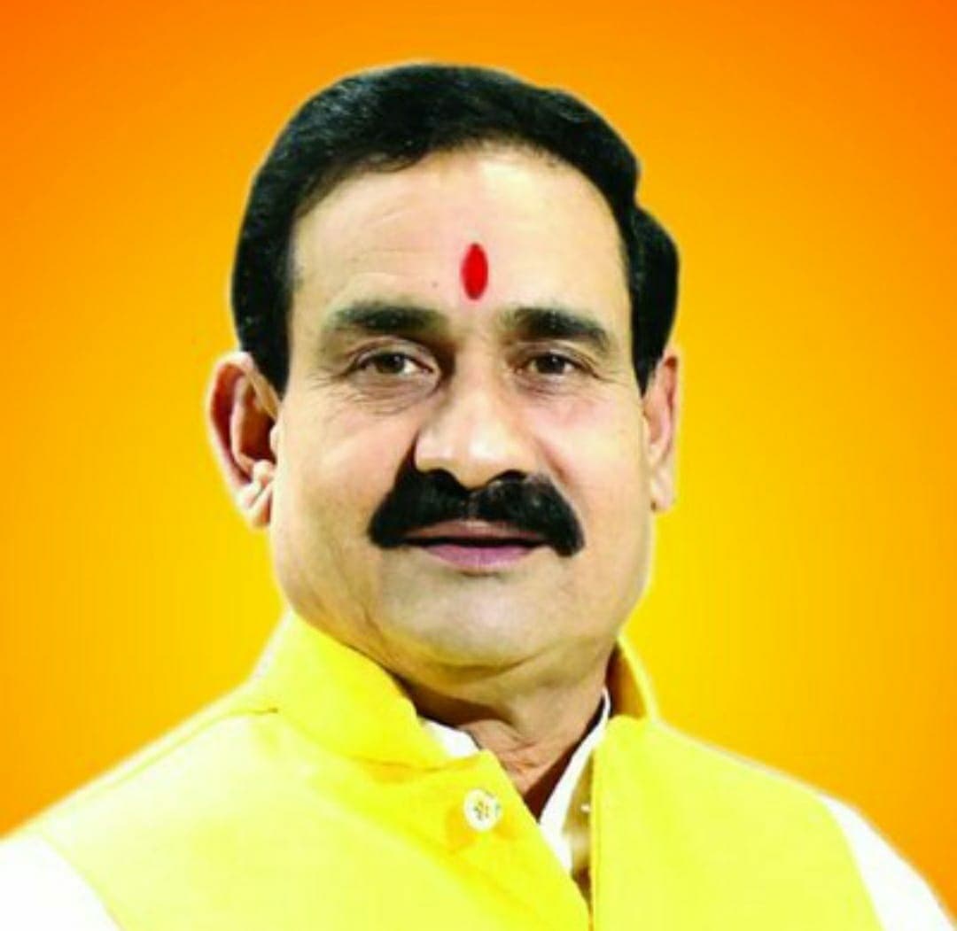 नरोत्तम मिश्रा का दिग्विजय पर बड़ा हमला, “नफरत आपकी ट्वीट और बयानबाजी से फैलती है”