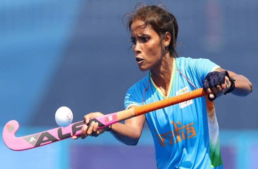 धैर्य रखें ,ऐसे लोग महामूर्ख है, हॉकी खिलाड़ी वंदना कटारिया की परिवार को सलाह
