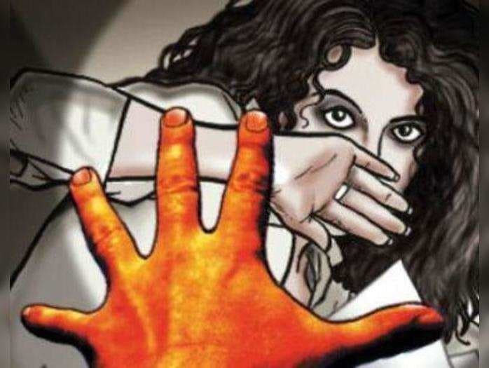 फेसबुक पर दोस्ती और फिर लॉज में ले जाकर रेप, आरोपी सहित लॉज मालिक भी गिरफ्तार