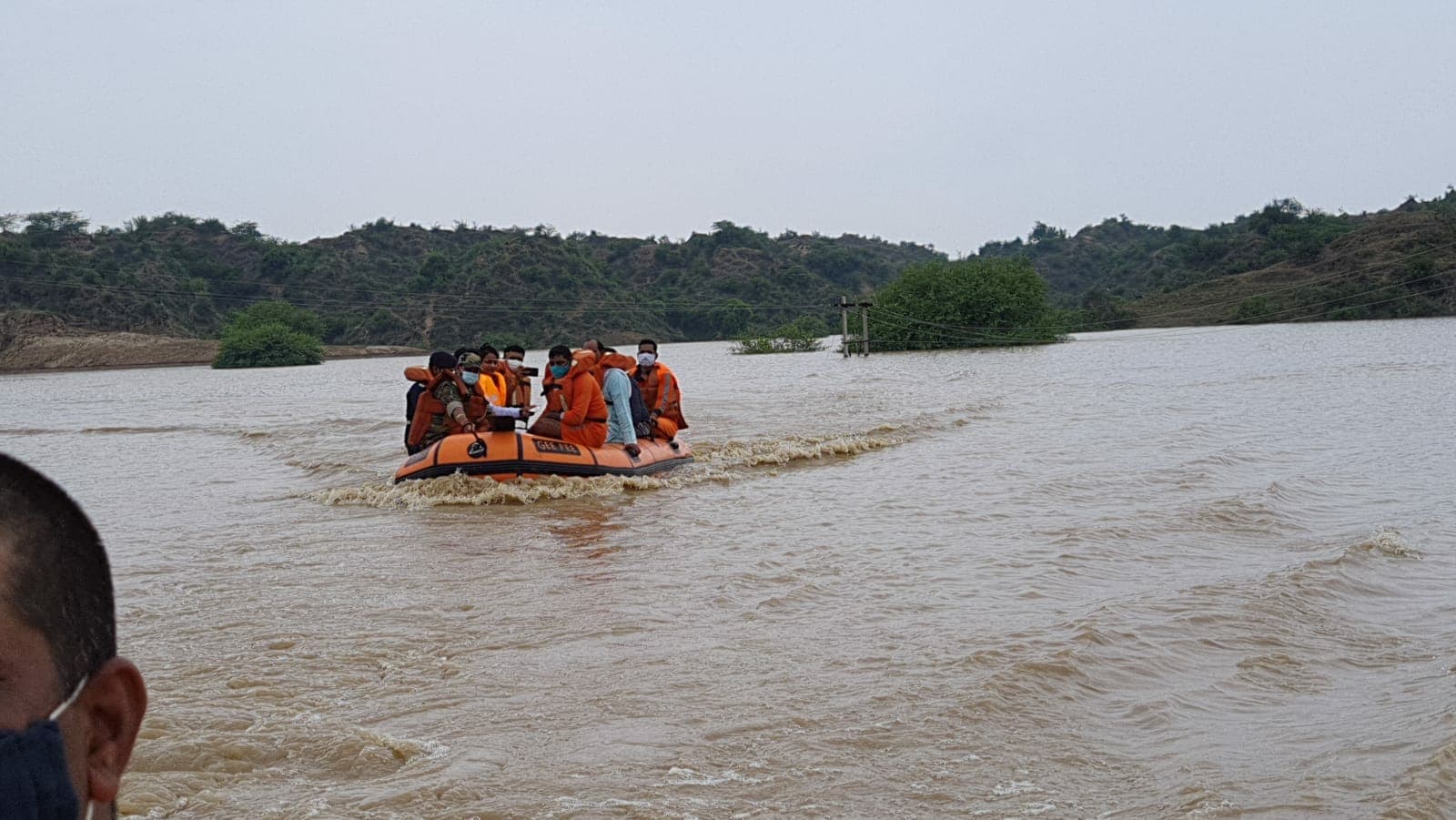 राहत पर राजनीति : कांग्रेस विधायक का आरोप, सरकार को नहीं है पीड़ितों की चिंता