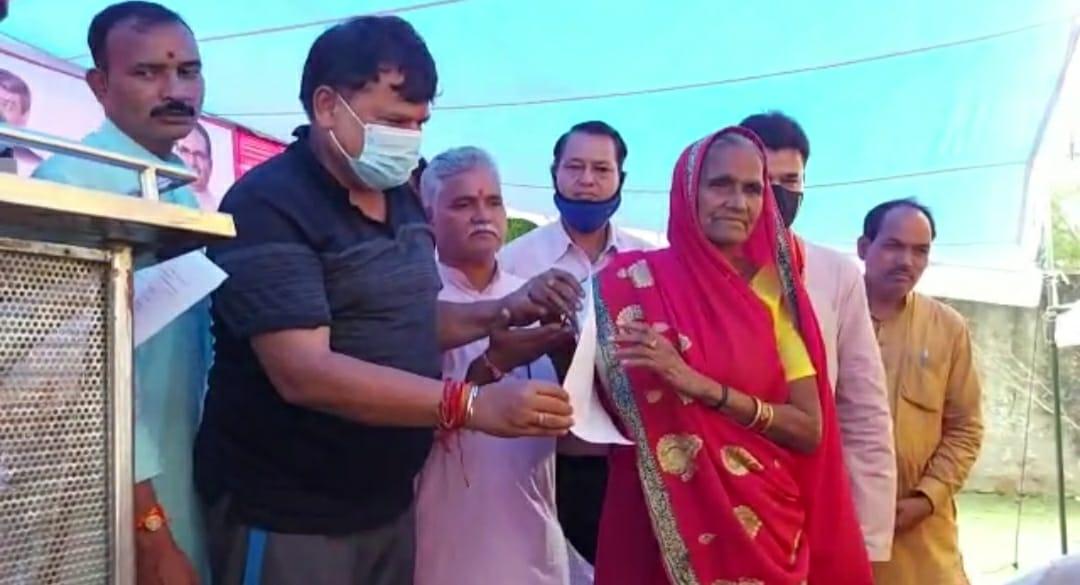 शिवराज सरकार ने पूरा किया वादा, JC Mill  के श्रमिकों को दिया बड़ा तोहफा