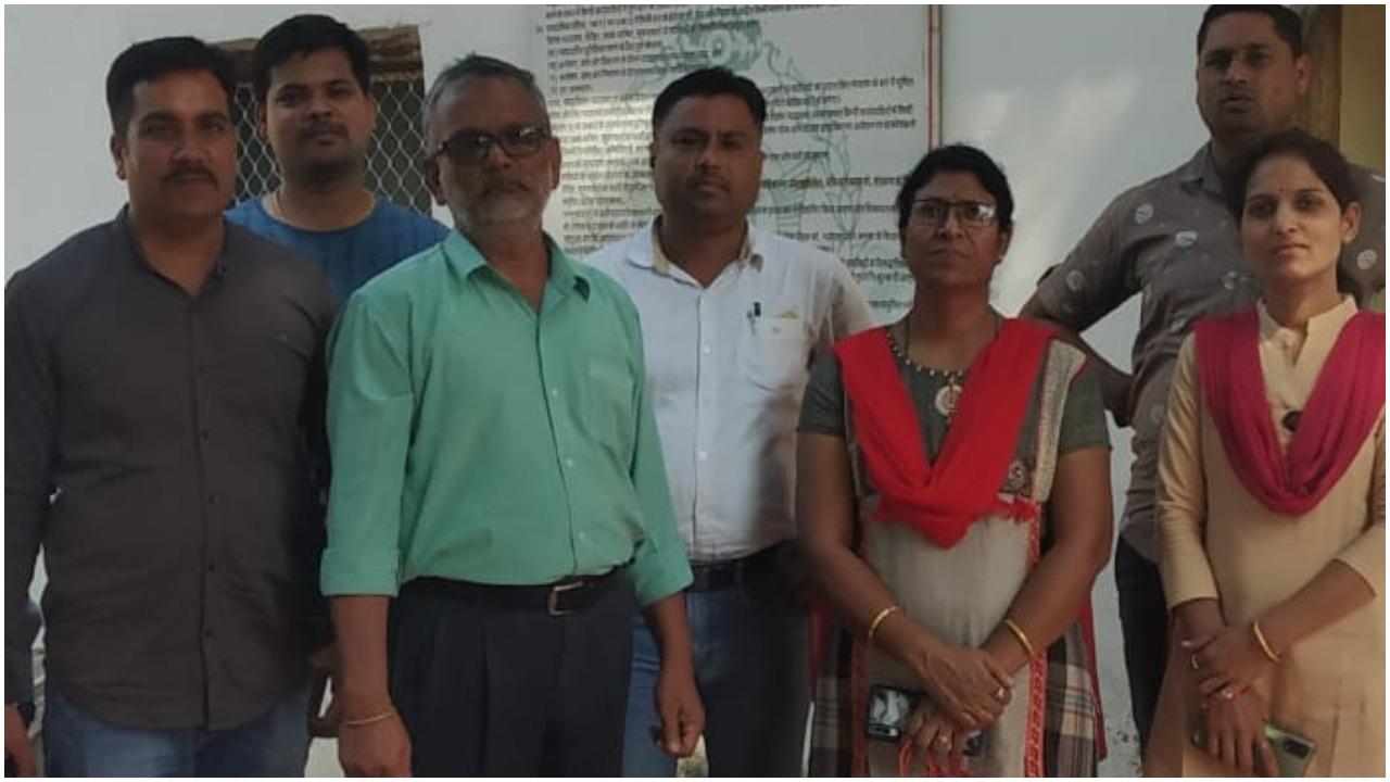 सागर लोकायुक्त की बड़ी कार्रवाई-1 लाख की रिश्वत लेते रंगेहाथों धराया अधिकारी