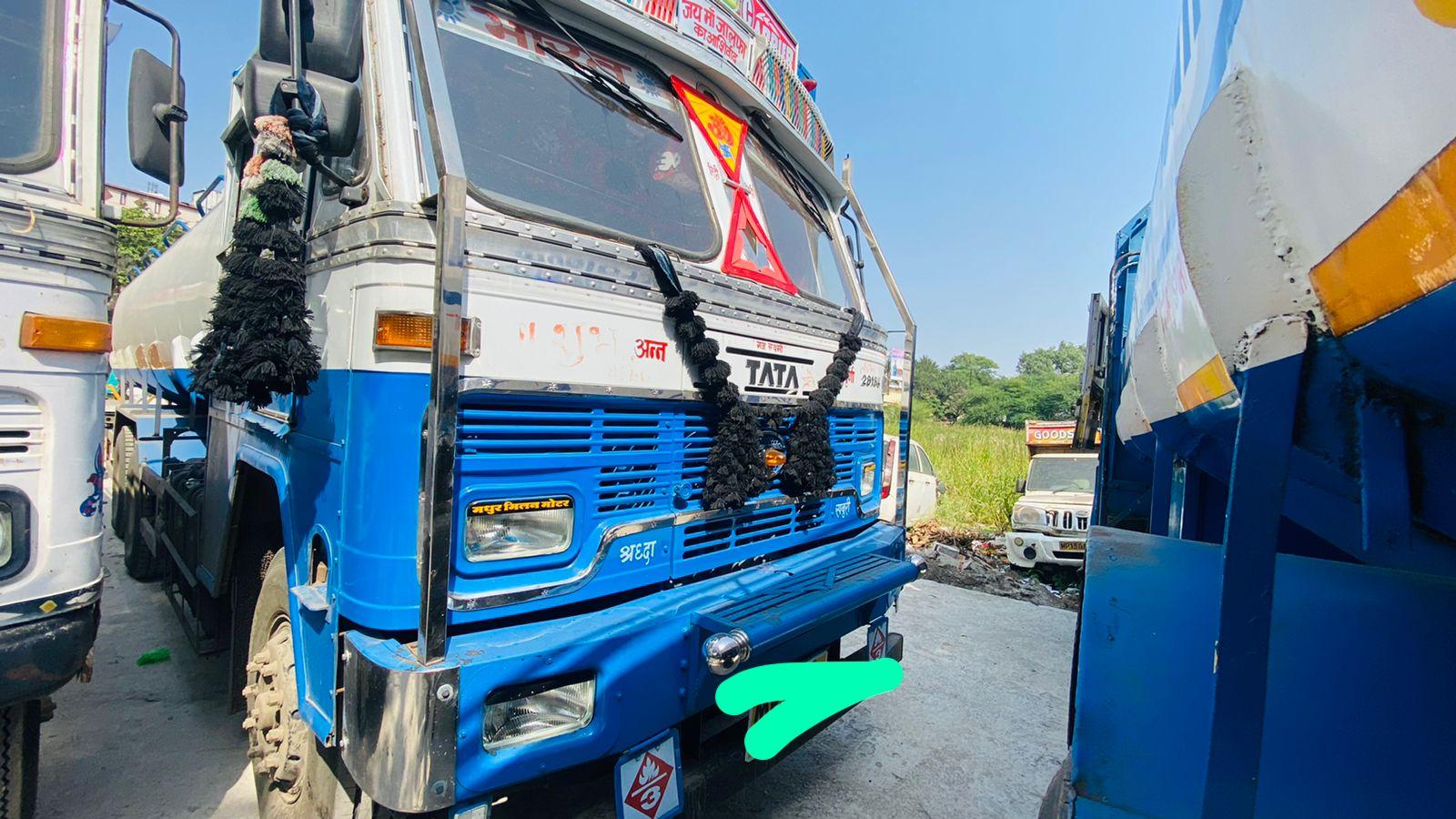 Indore News : पेट्रोल – डीजल में मिलावट का बड़ा खुलासा, 5 टैंकर जब्त