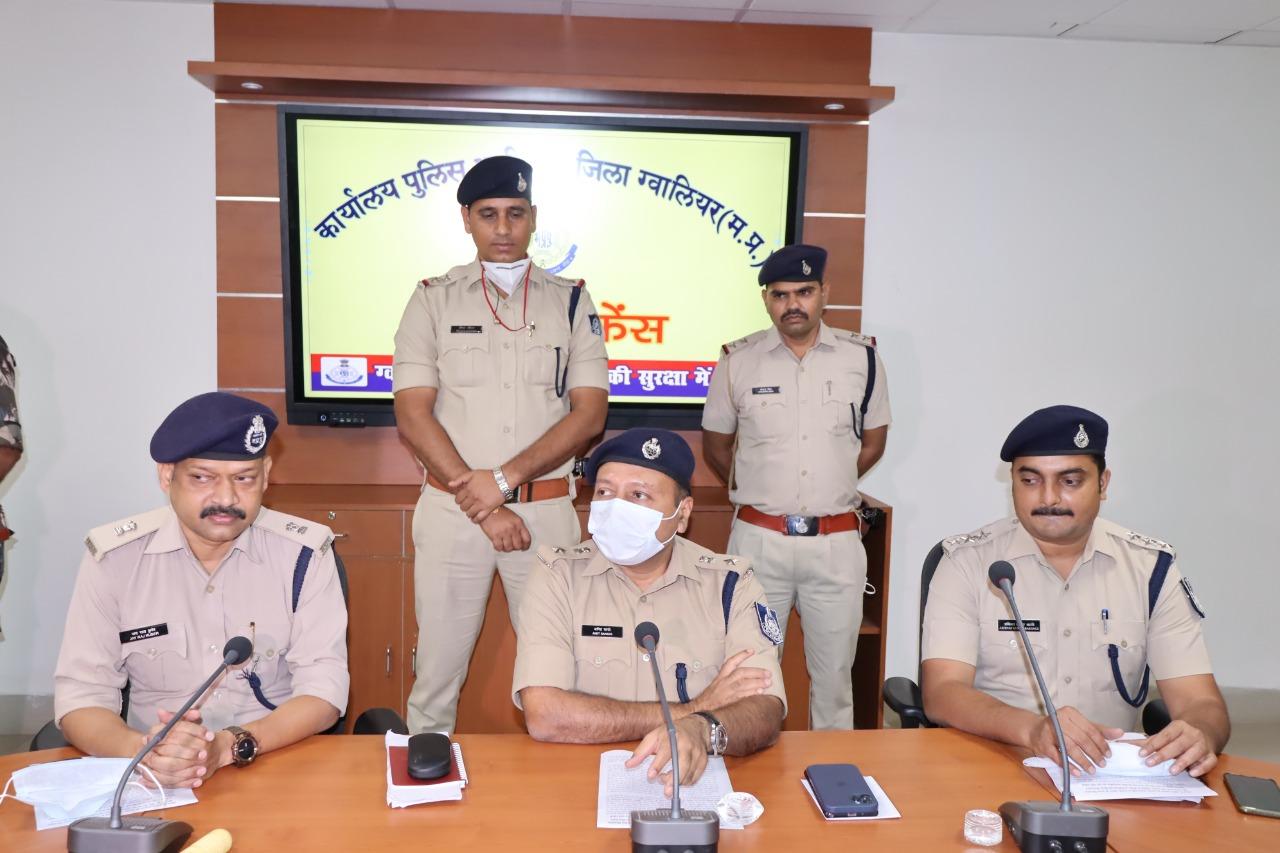 शराबी पति की प्रताड़ना से परेशान थी पत्नी, कहा नहीं रखूंगी करवाचौथ, प्रेमी के साथ मिलकर की हत्या