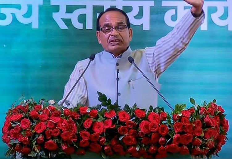 MP के 77 लाख किसानों को सीएम शिवराज सिंह का तोहफा, खातों में राशि ट्रांसफर