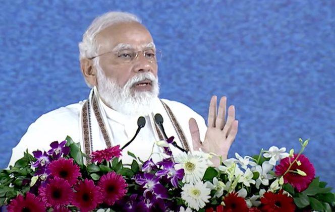 पीएम मोदी का Twitter Account हैक, बिटकॉइन के बारे में दी गलत जानकारी