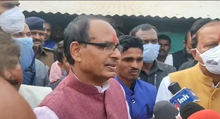 CM Shivraj का बयान – गांव के हर घर-हर खेत तक पहुंचाएंगे पानी, कई निर्माण कार्यों का भूमिपूजन