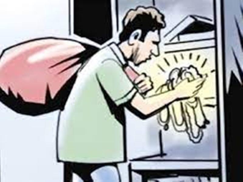 CCTV फुटेज से चोर चढ़ा पुलिस के हत्थे, शादी समारोह में चोरी किए थे जेवर और नकदी