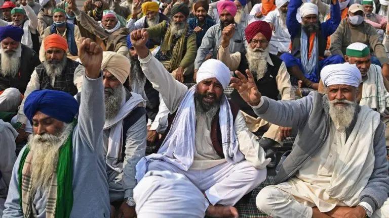 एक साल का लम्बा संघर्ष समाप्त, ख़त्म हुआ किसान आंदोलन, टिकैत ने कही ये बड़ी बात