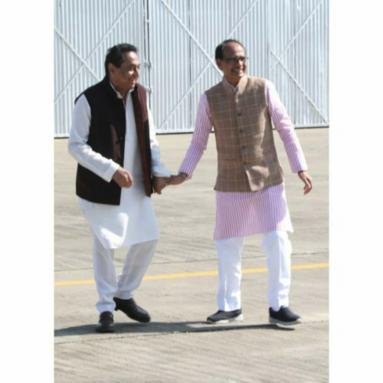 इधर दिग्विजय की इंतजार  में तरसी अखियां उधर कमलनाथ ने शिवराज से की बतियां