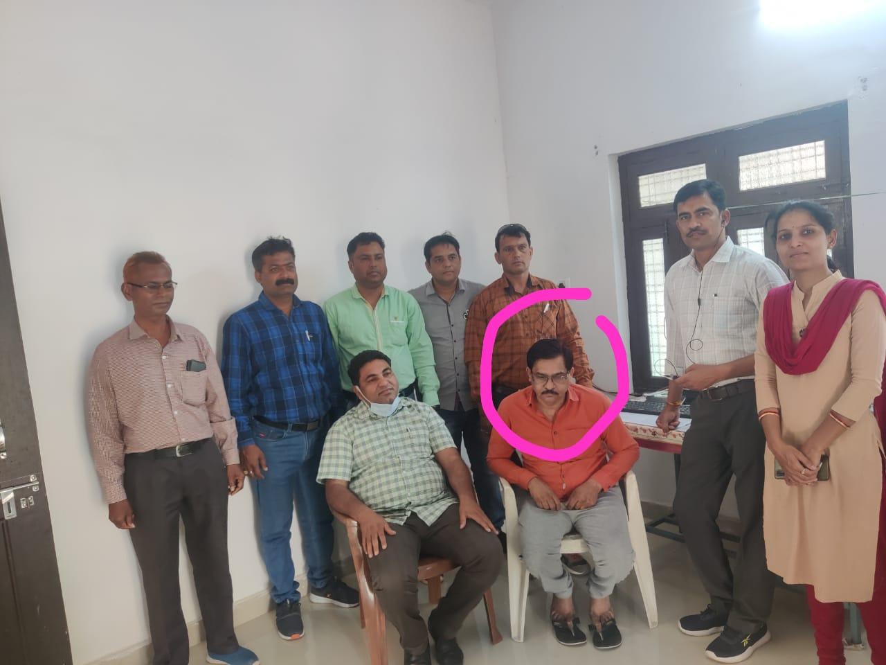 लोकायुक्त एक्शन : 10,000 रुपये की रिश्वत लेते वन अधिकारी गिरफ्तार