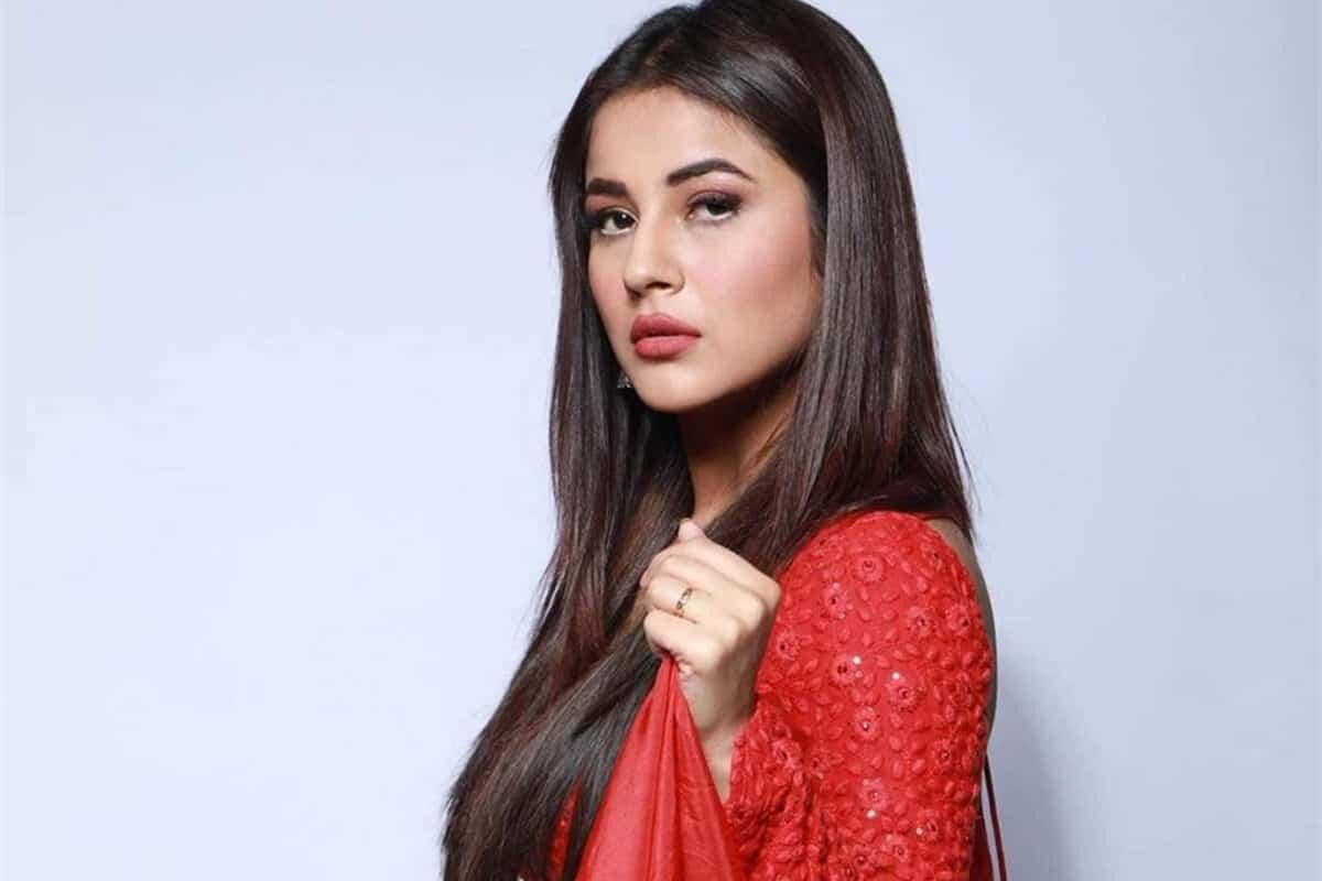 Shehnaaz Gill के पिता को मिली जान से मारने की धमकी, पहले भी चली थी गोलियां