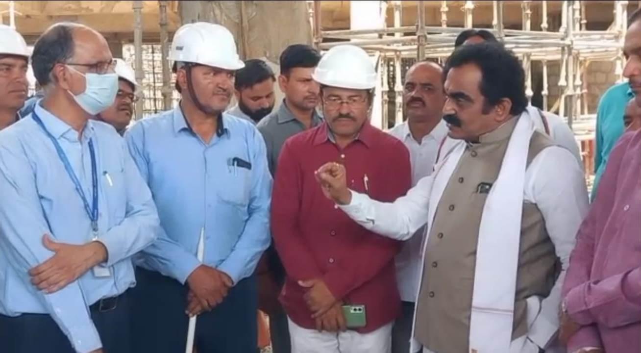 Jabalpur News: जबलपुर का डुमना एयरपोर्ट होगा अत्याधुनिक, सांसद राकेश सिंह ने किया निरीक्षण