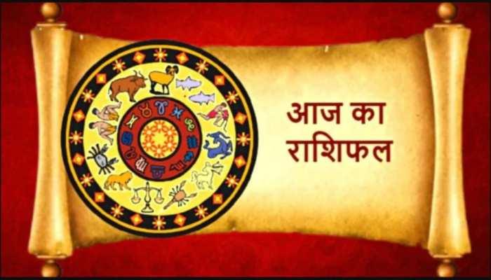 Today Rashifal:  इनके लिए 22 अप्रैल का दिन बेहद शुभ, करियर-प्रेम का मिलेगा लाभ, 5 राशियां रहे सचेत, आज का पंचांग