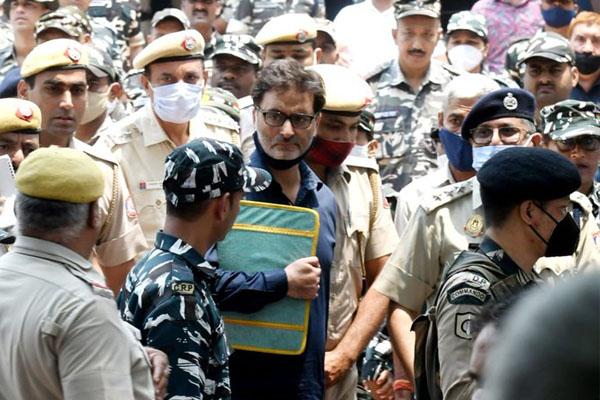 बड़ी खबर : यासीन मलिक को उम्र कैद, 10 लाख रुपये का जुर्माना भी