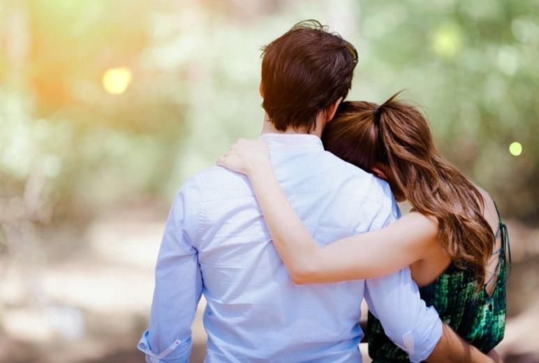 Relationship tips : चाहिए पार्टनर का अटेंशन, इन बातों को करें फॉलो
