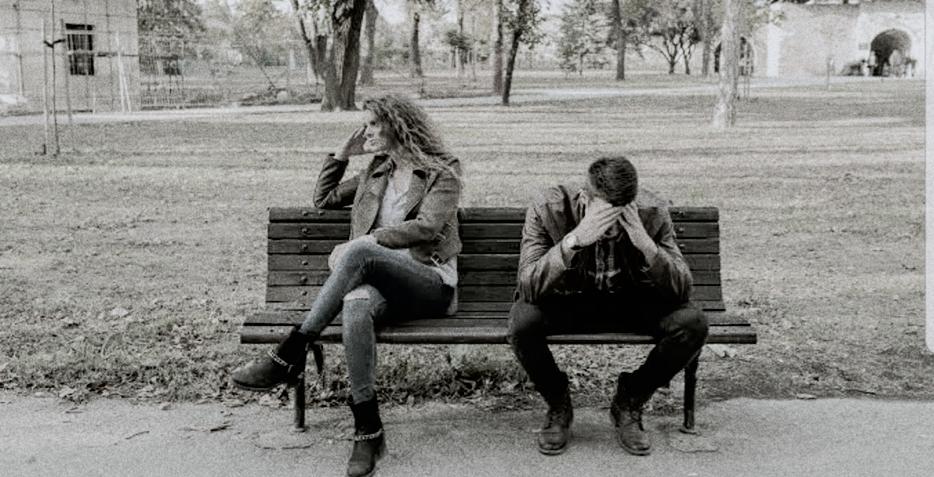 Relationship tips : भूलकर भी न करें ये गलती, गर्लफ्रेंड कर सकती है ब्रेकअप