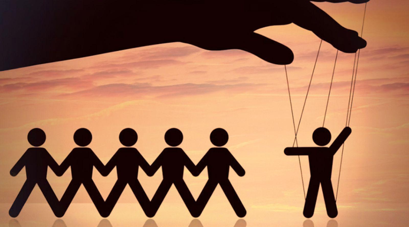 Manipulative tricks : इन 7 तरीकों से कोई भी कर सकता है आपको मैनिपुलेट, बचकर रहिये