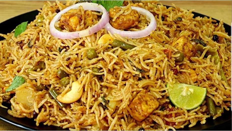 आज है ‘बिरयानी डे,’ अपने खास स्वाद के कारण दुनियाभर में हुई मशहूर