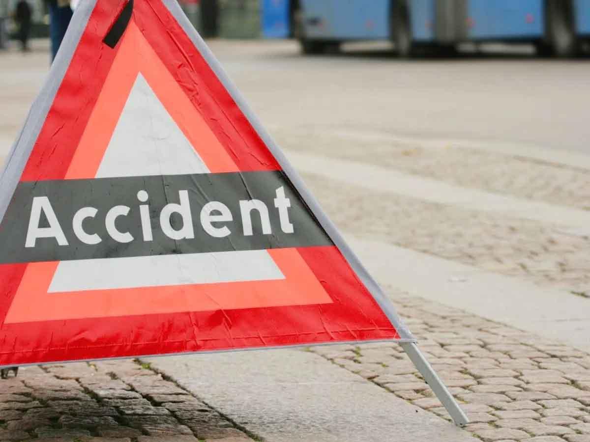 Burhanpur News : दो ट्रकों की भिड़ंत में 5 मजूदरों की मौत, 9 लोग घायल