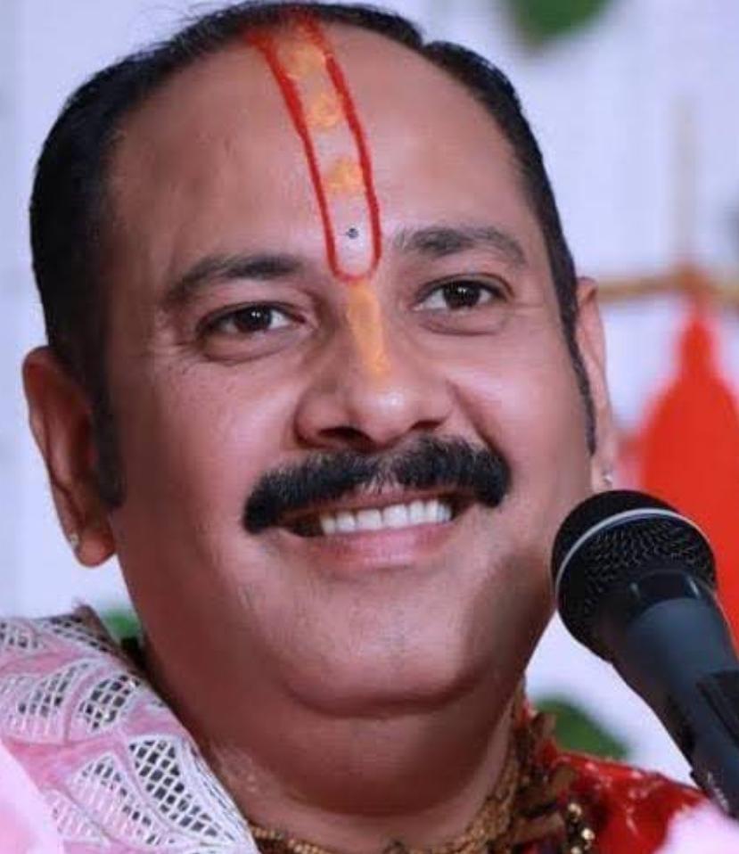 कुबेरेश्वर धाम में आखिरकार रुद्राक्ष वितरण रोका गया, भारी जनसैलाब, तमाम इंतजाम फेल