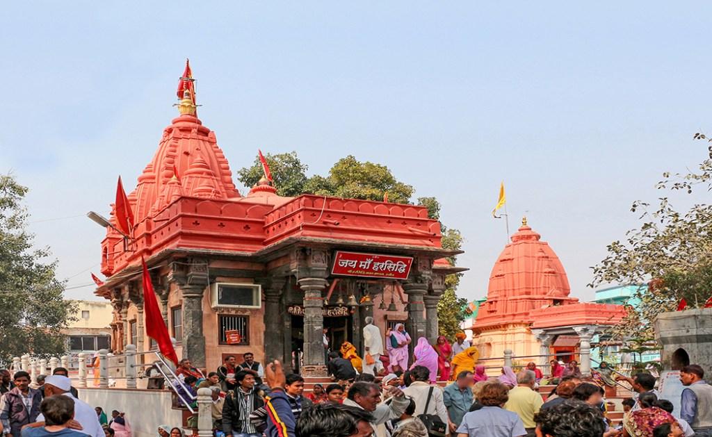 Harsiddhi Mandir: बहुत प्रसिद्ध है मध्य प्रदेश का ये देवी मंदिर, नगर के राजा ने 11 बार मां को चढ़ाया था अपना शीश