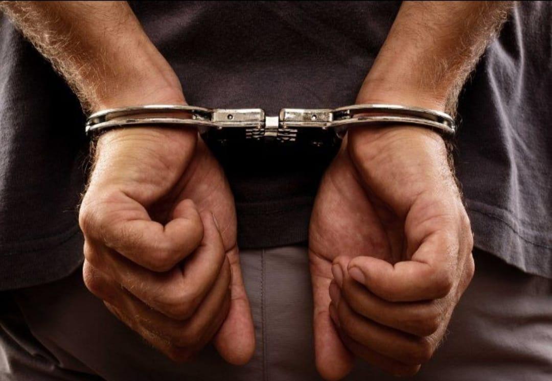 Gwalior News : ग्राहक का इंतजार कर रहे दो तस्कर गिरफ्तार, आठ किलो गांजा जब्त