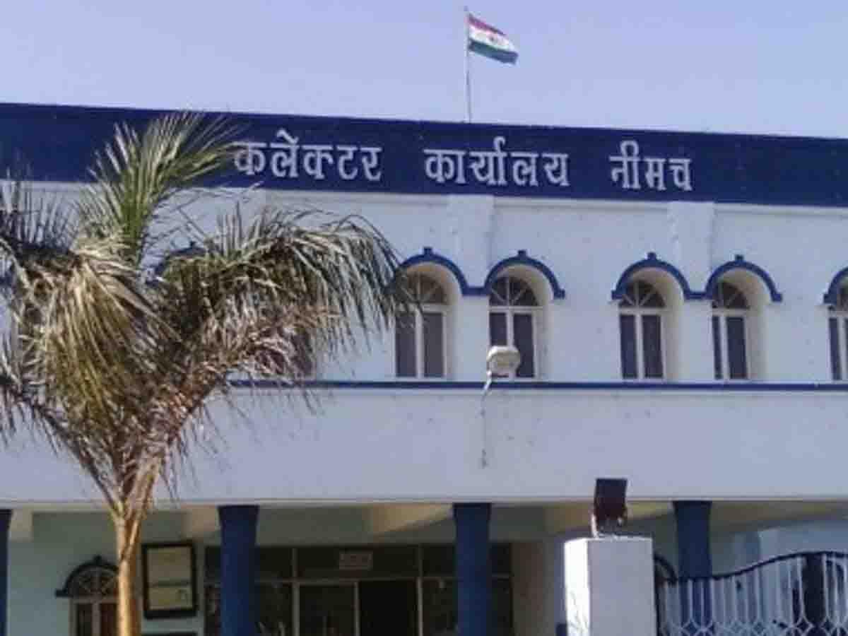 Neemuch News : गुपचुप तरीके से नीलाम कर दी तालाब की मिट्टी, जनपद अध्यक्ष ने कलेक्टर से की शिकायत