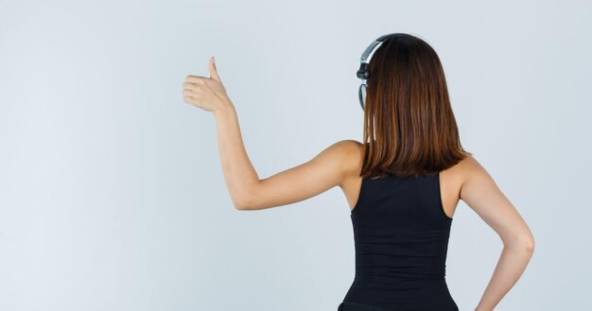 कॉन्फिडेंट होते हैं काला रंग पहनने वाले लोग, जानें पर्सनैलिटी में छिपे राज