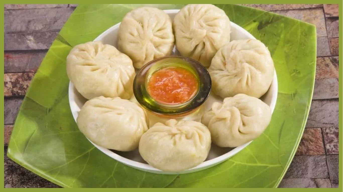 मोमोज खाने के शौकीन हैं आप तो हो जाएं सावधान, झेलनी पड़ सकती हैं ये गंभीर बीमारियां