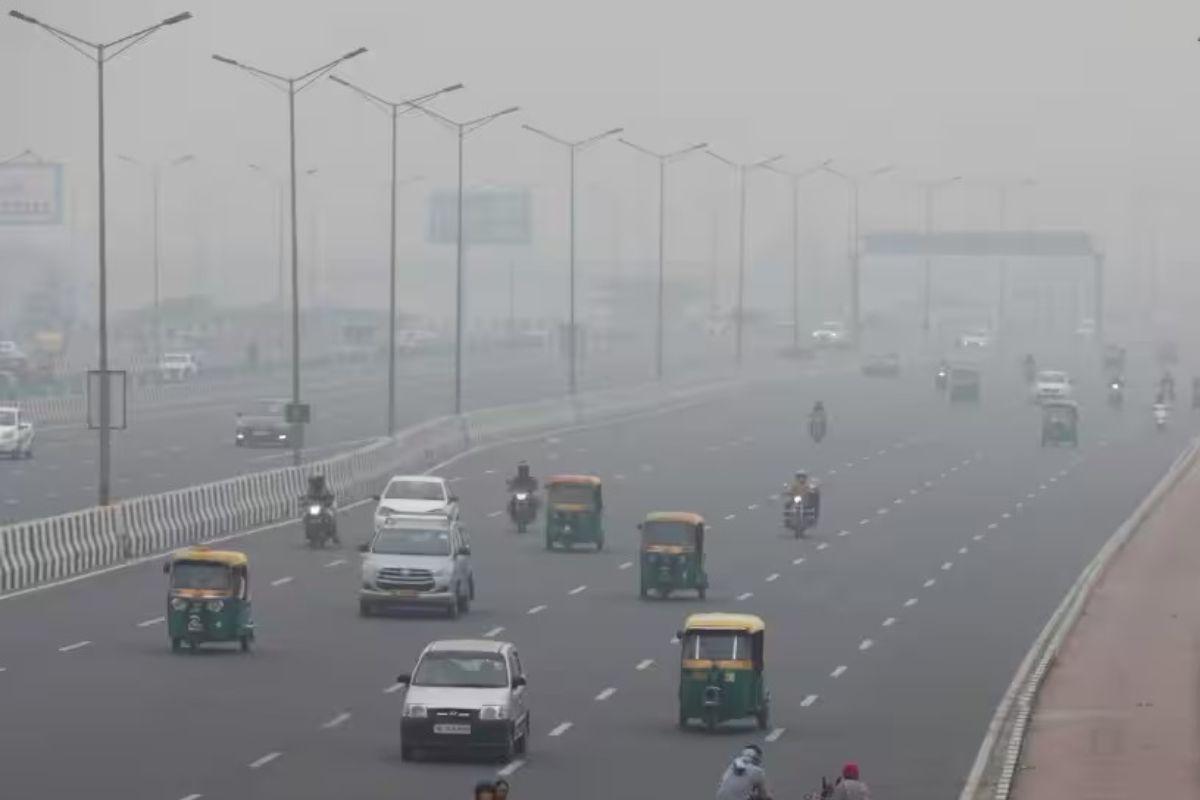 IMD Weather Update : पंजाब, हरियाणा, दिल्ली सहित कई राज्यों में कोल्ड डे का अलर्ट, दक्षिण के राज्यों में होगी बारिश