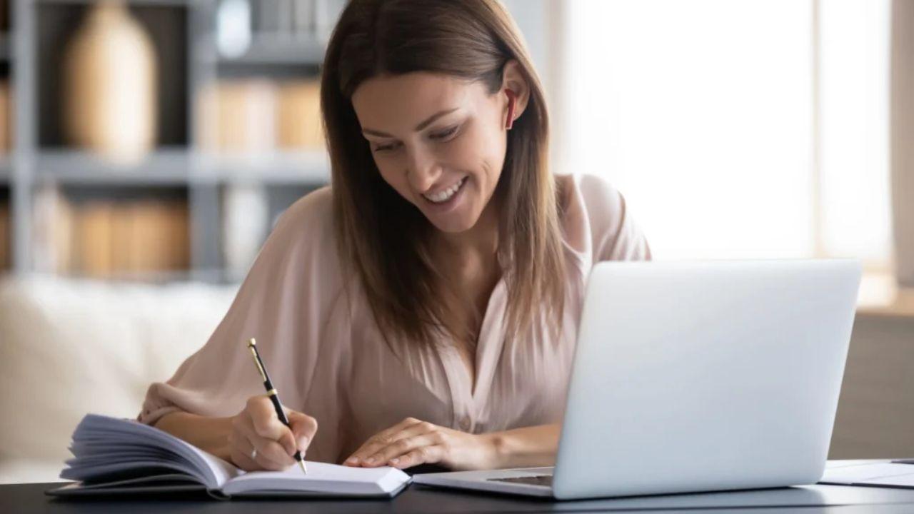 Board Exams में पाना चाहते हैं हाई मार्क्स, रात में करें पढ़ाई, मिलेगी सफलता