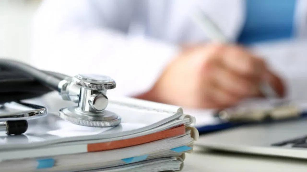 भोपाल- प्राइवेट अस्पताल के डॉक्टर्स ने शासकीय स्वास्थ्य संस्थाओं में की महिलाओं की निशुल्क जांच