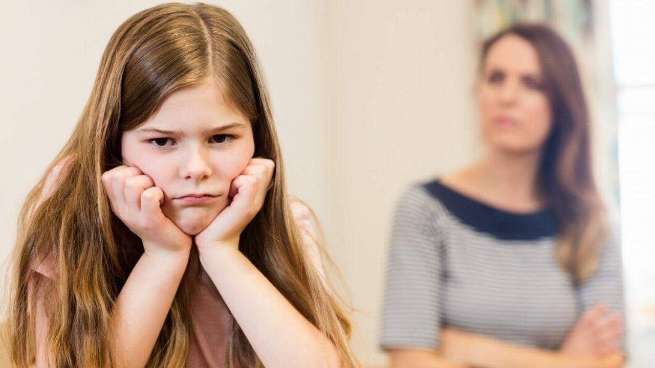 बच्चों को हर फील्ड में अव्वल बनाना है? सिखाएं उन्हें ये बातें